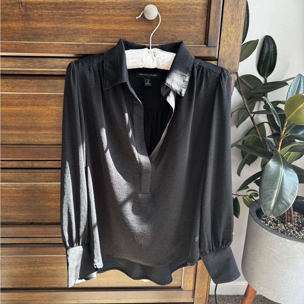 Banana Republic Black Blouse